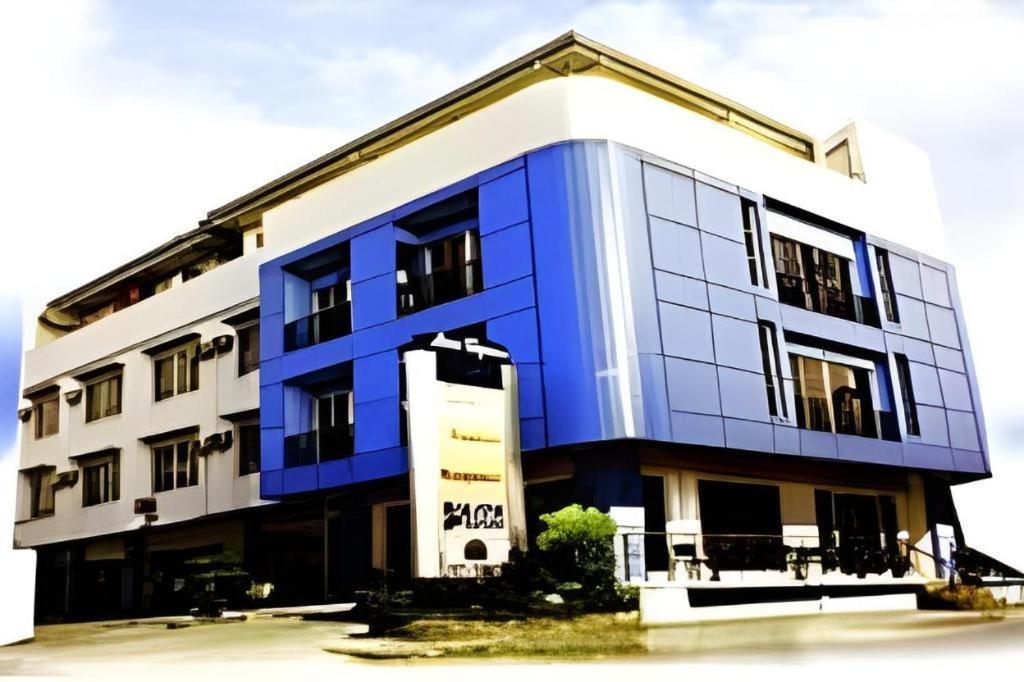 Soledad Suites Panglao Exteriör bild